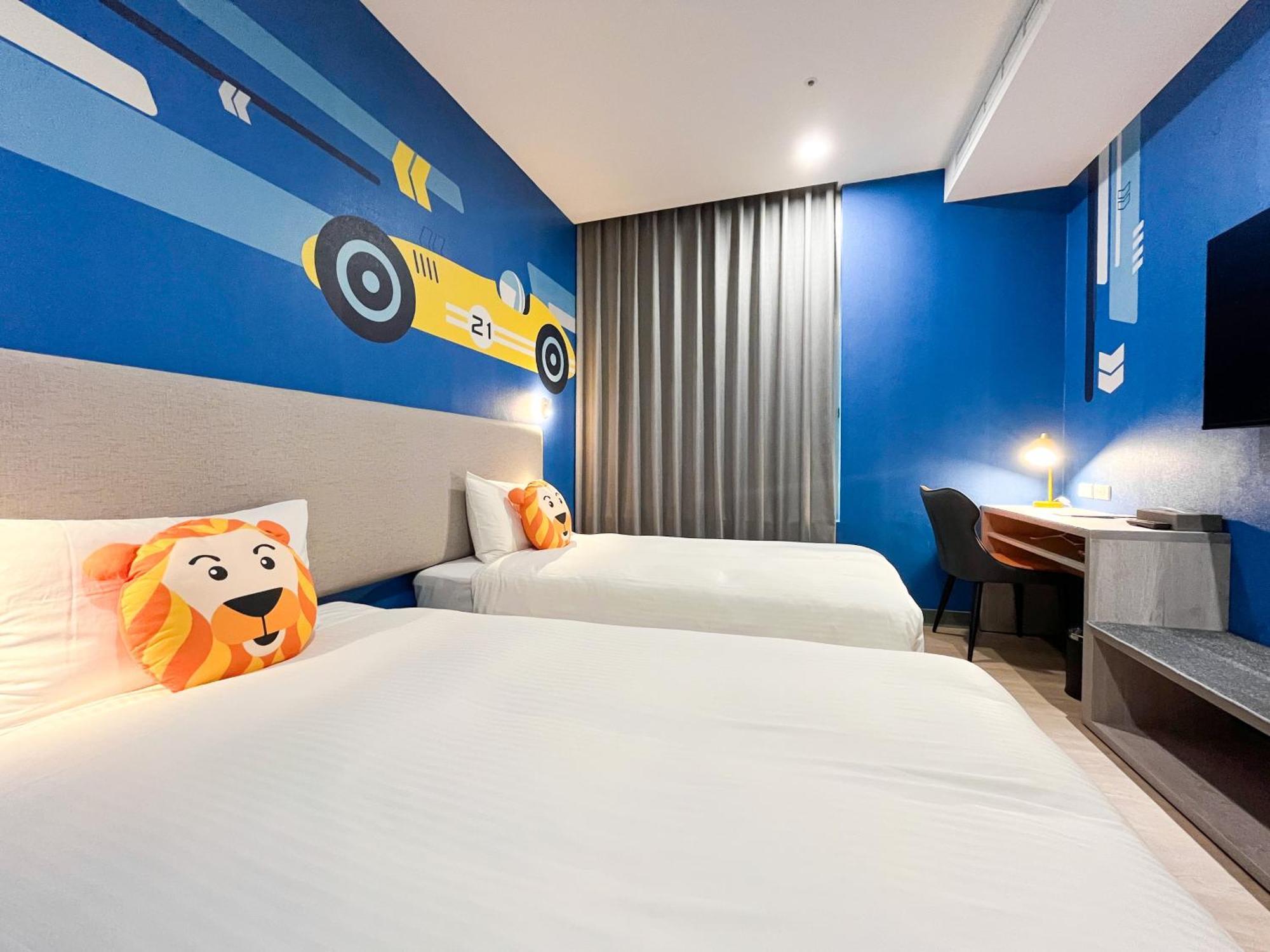 Holiday Garden Hotel Skm Park Kaohsiung Exteriör bild