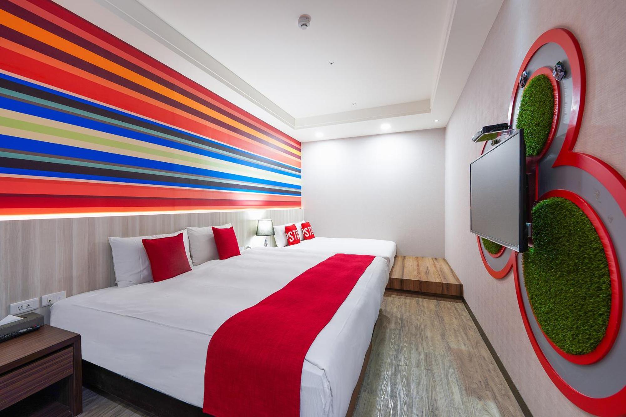 Holiday Garden Hotel Skm Park Kaohsiung Rum bild